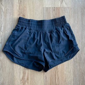 Lululemon Hotty Hot High-Rise Lined Short 2.5” - True Navy